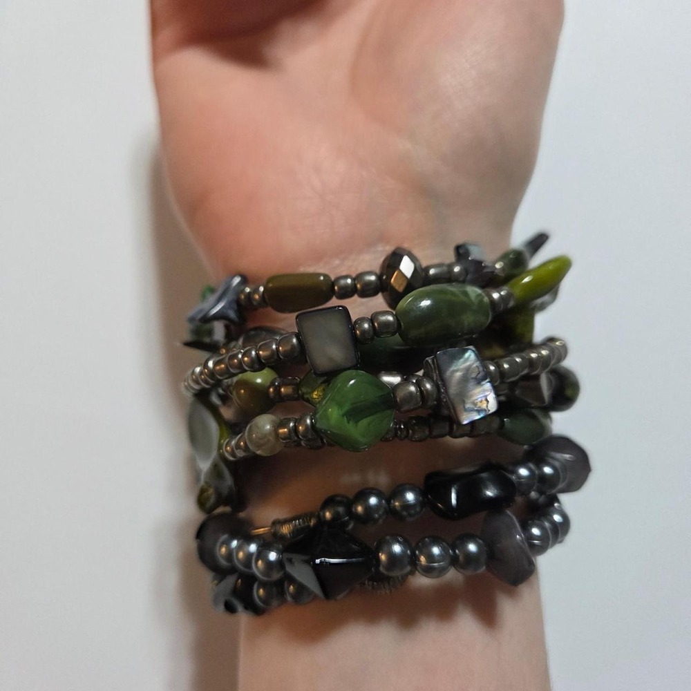 Lot of 2 Beaded Wrap Bracelets Black Green Silver Tone Multi Strand Boho